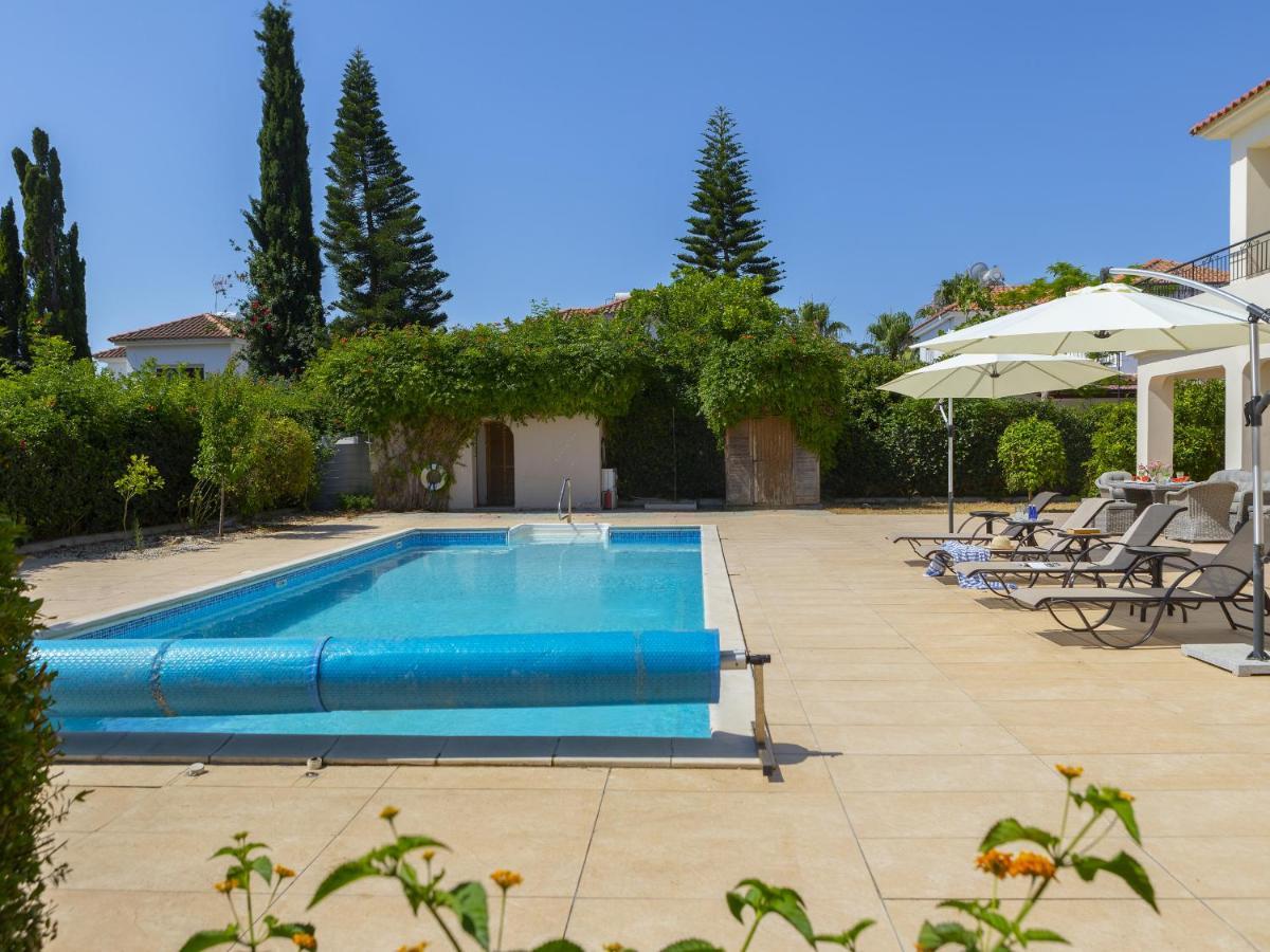 Vila Meneou Seaside Mansion 7 Larnaca Exteriér fotografie
