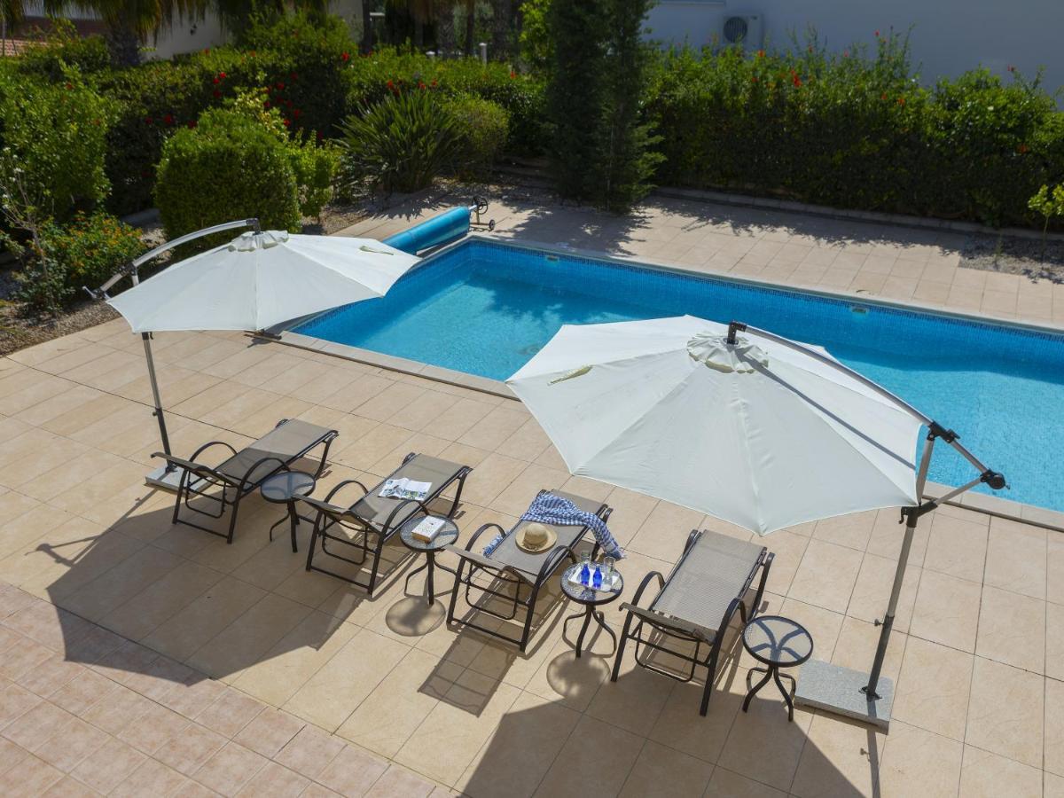 Vila Meneou Seaside Mansion 7 Larnaca Exteriér fotografie